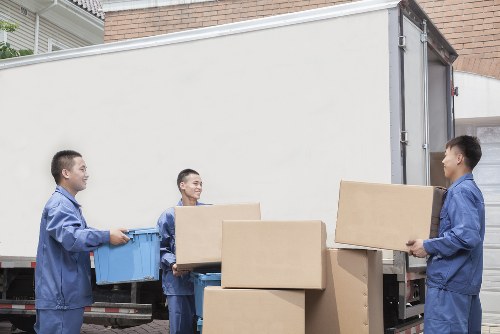 Furniture pick-up service for homes in Dulwich